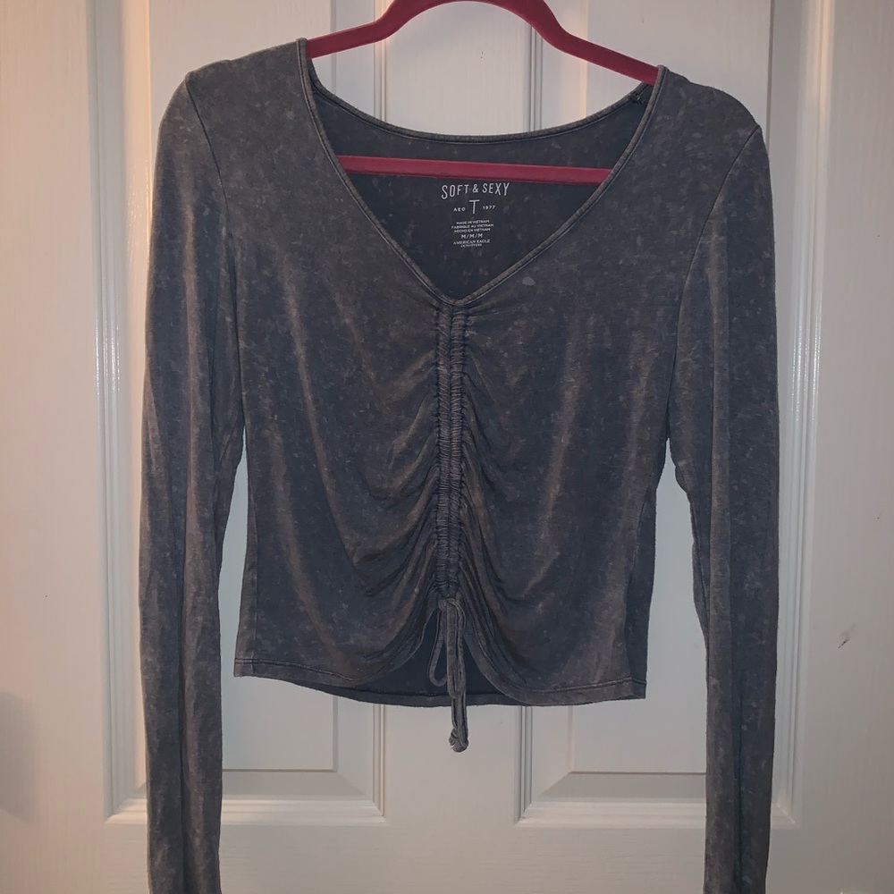 Long sleeve acid wash cinch top